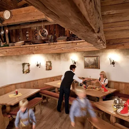 Stöcklalm Apartment Söll